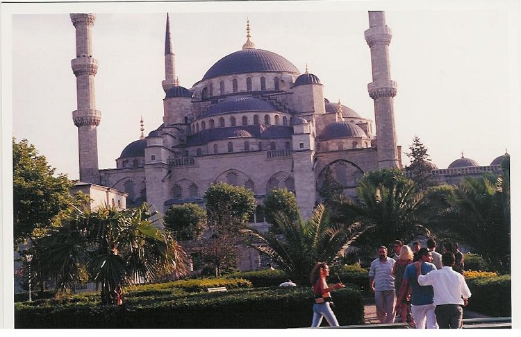 SultanAhmet Demek Canlı Bir Tarih Demektir [Tamer Turan]