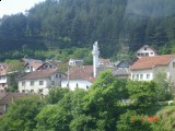 Bosna da minaresi bombalanm bir cami [Kemal Gnen]
