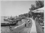 Erdek Limani Çay bahçeleri önü 1960 li yillar [Suat Ülgay]